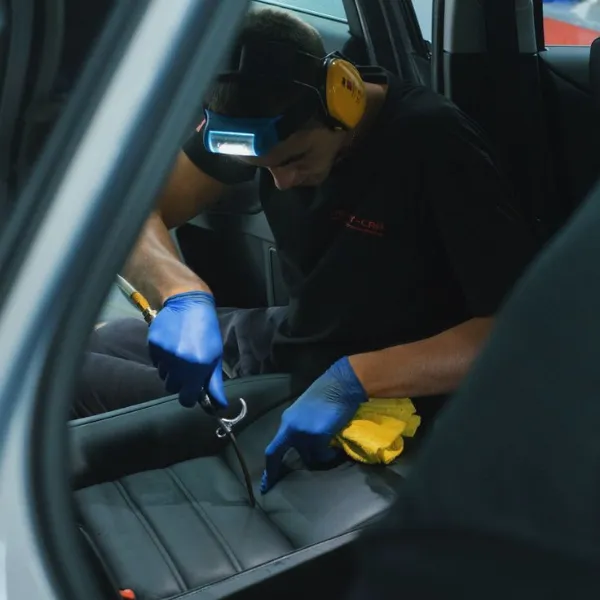 Thorough Deep Clean & Vacuuming