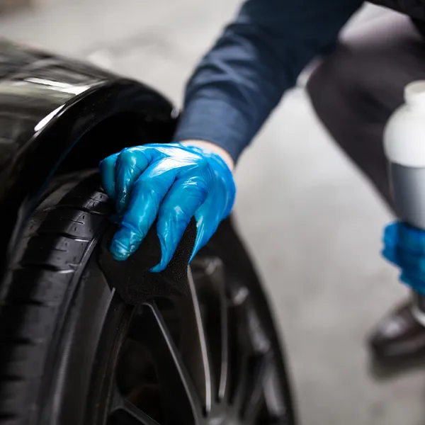 Professional Gtechniq Coating Application