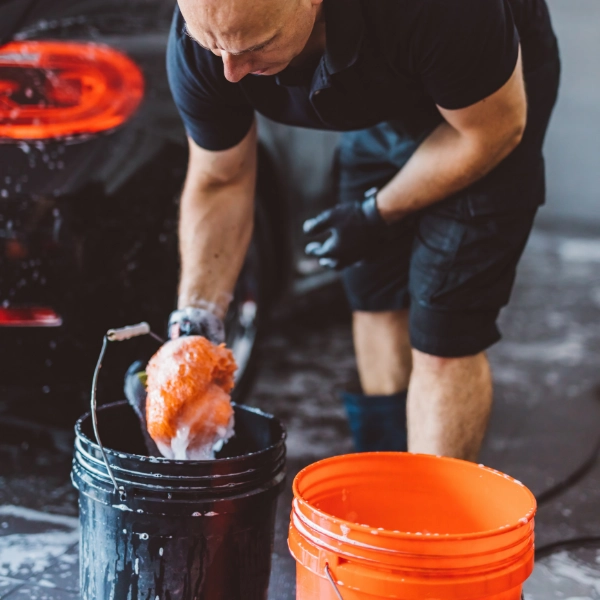 A setup for a safe two-bucket car wash method